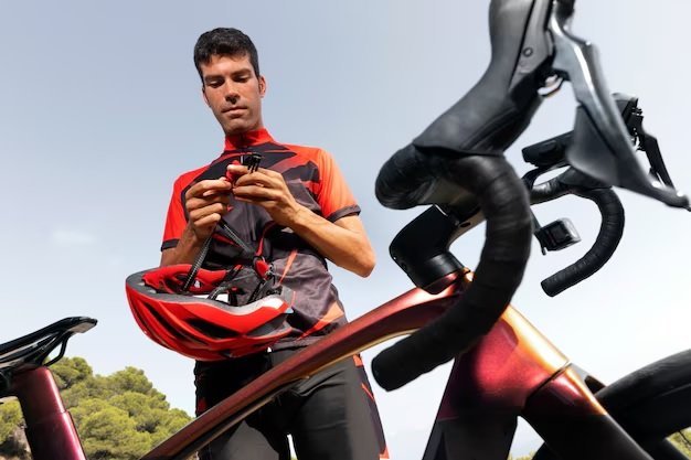 A Comprehensive Guide to Cycling Communication Systems