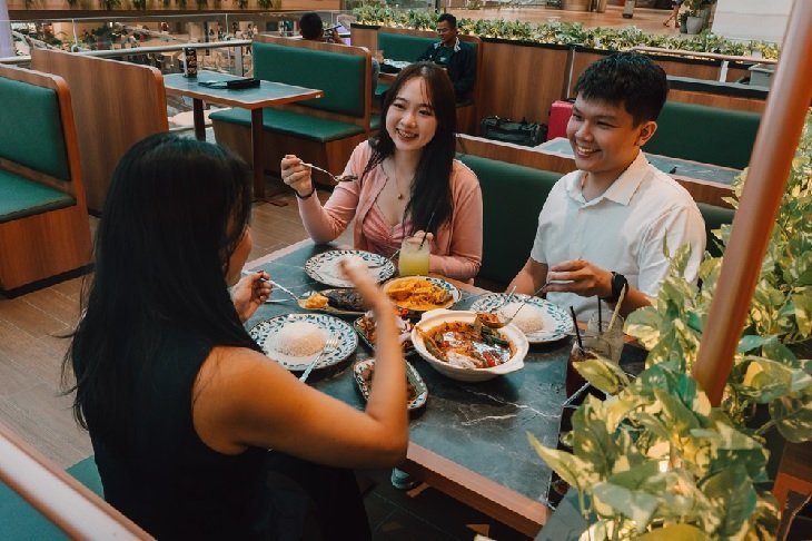Ultimate Guide to the Best Eats at Changi Airport